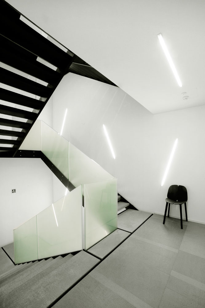 乐竞在线注册 - 坐具|餐椅|办公家具|（中国）科技公司家具|奥索餐椅